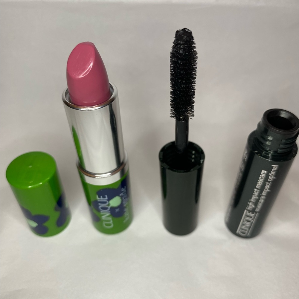 Clinique x Kate Spade Lipstick in Plum Pop and High Impact Mascara in Black